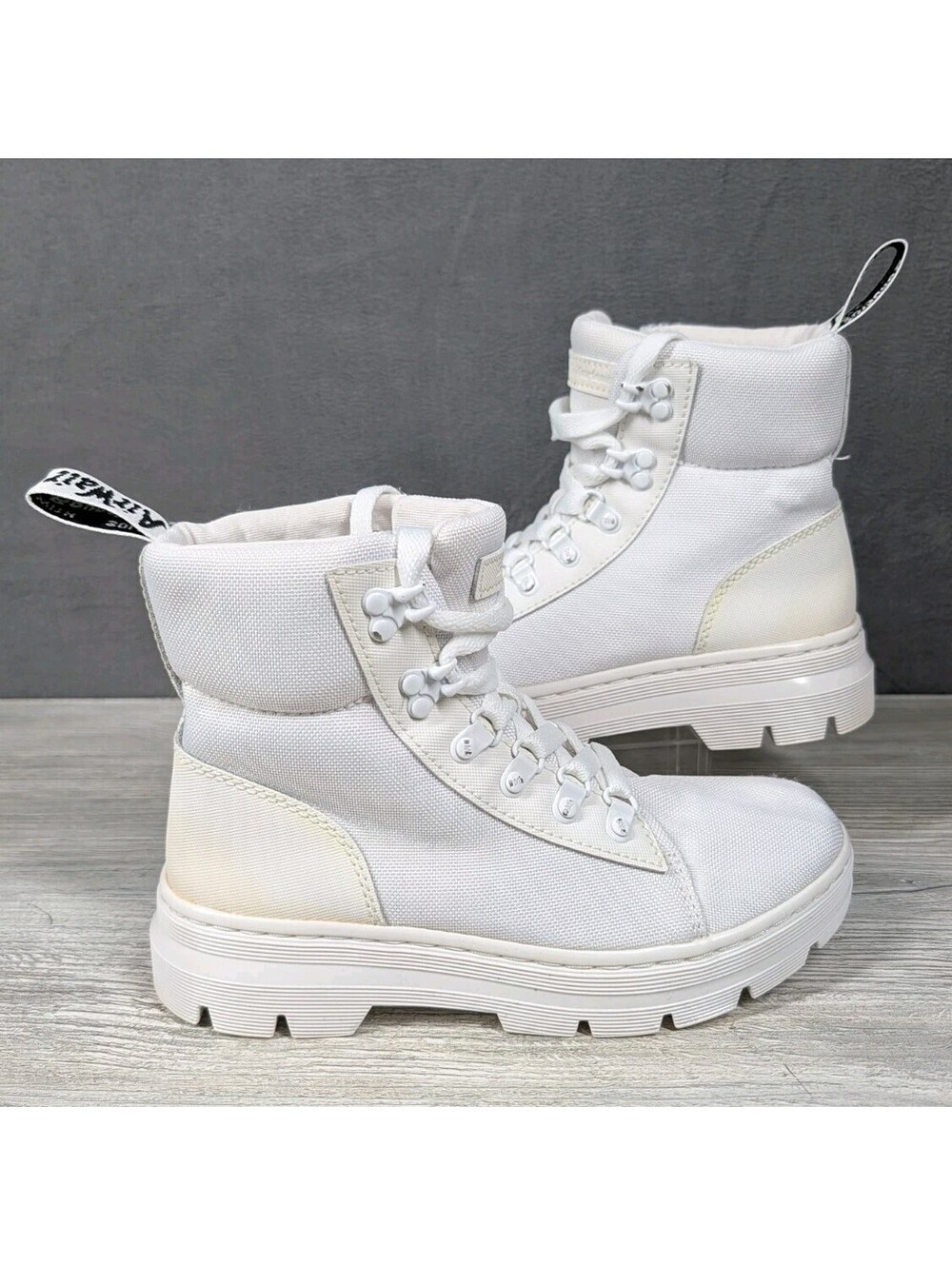 Dr Martens Combs White Nylon Combat Boots Womens Size 7 AirWair Ankle Doc Casual